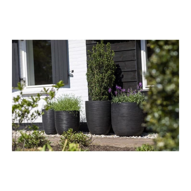 Ball flower pot - CAPI EUROPE - RIB NL - 43 x 41 cm - Black