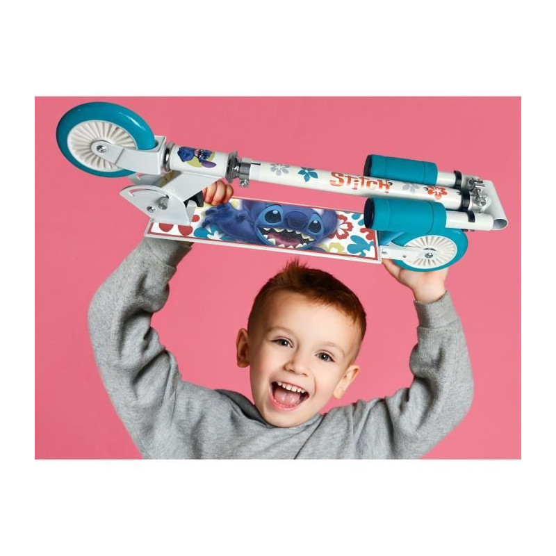 Foldable scooter - DISNEY - STITCH - Secure folding mechanism - Rear f