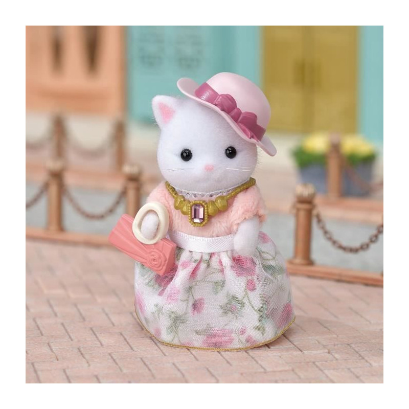 SYLVANIAN FAMILIES 5461 The Fashion Suitcase And Big Sister Persian Ca