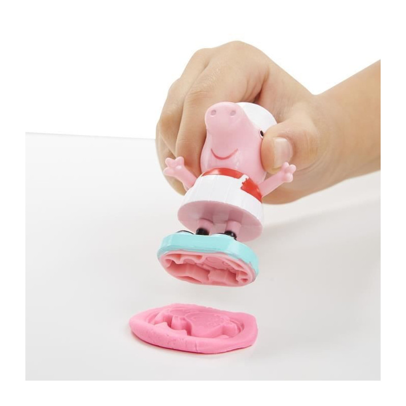 Play-Doh Peppa and the Ice Cream Truck, Peppa and George Figures and 5