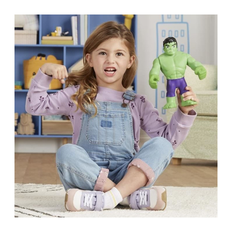 Marvel Spidey and her extraordinary friends, superhero figurine giant