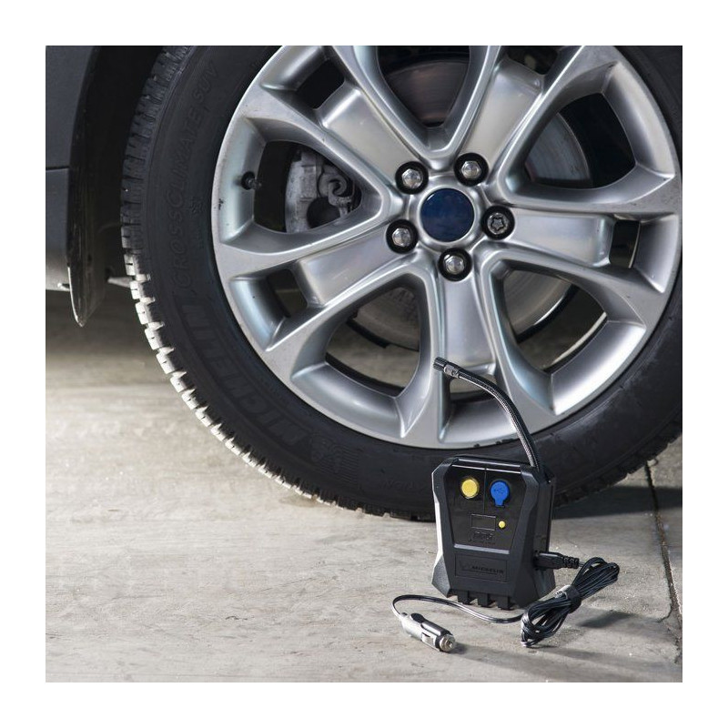 MICHELIN Mini digital compressor 12V 3.5 bars