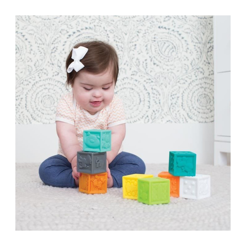 INFANTINO Senso Set of 8 soft balls, 8 sensory cubes and 4 animal spri
