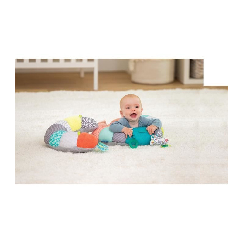 2-in-1 Infantino Tummy Time activity cushion