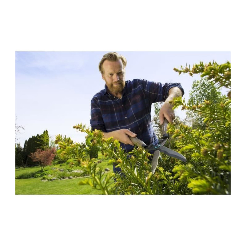 GARDENA NatureCut Hedge Shears - FSC 100%