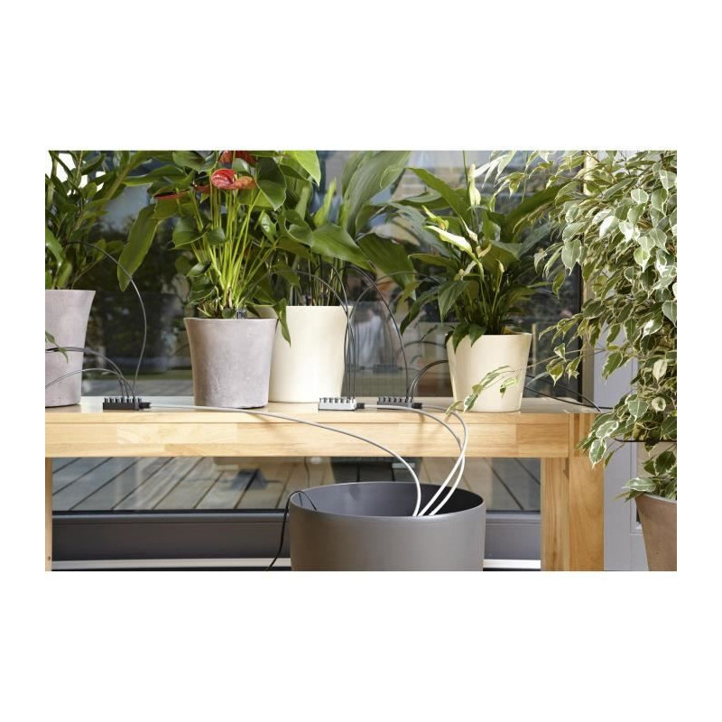 Gardena Automatic Holiday Waterproof-Complete watering kit-Max 36 plan