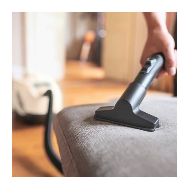NEW KARCHER DS 6 PLUS - Bagless vacuum cleaner with water filtration +