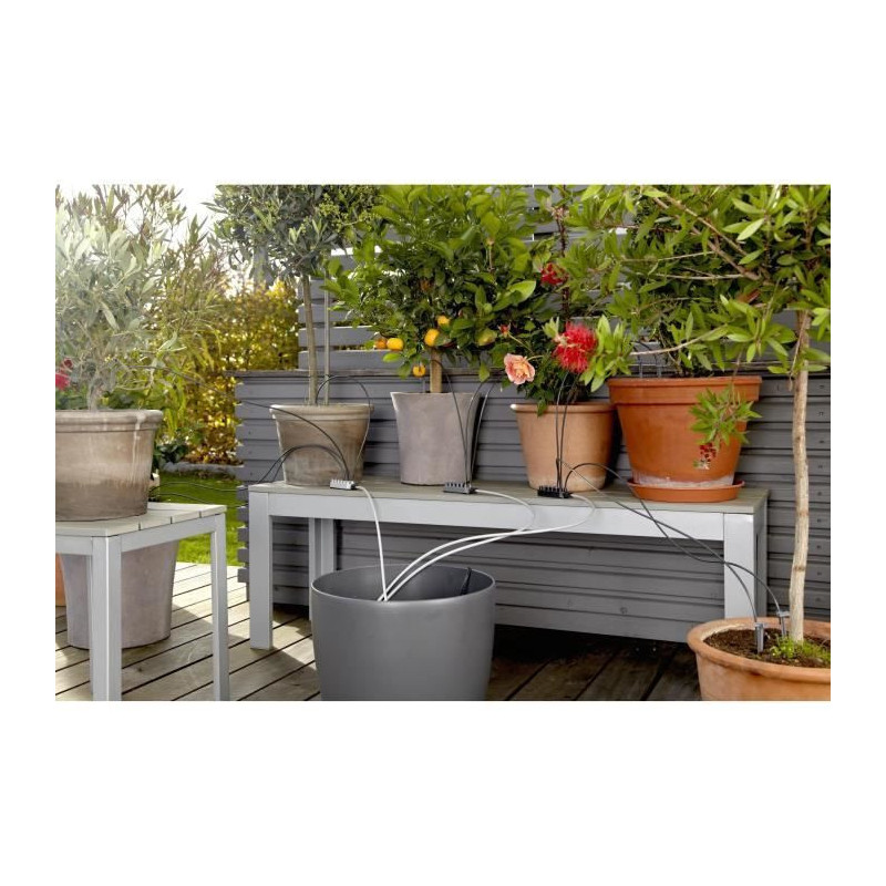 Gardena Automatic Holiday Waterproof-Complete watering kit-Max 36 plan