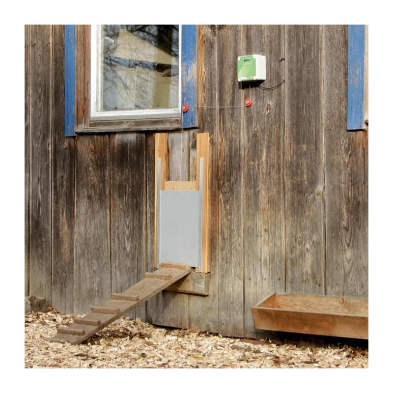 Kerbl Sliding chicken coop door 43x40 cm 436732
