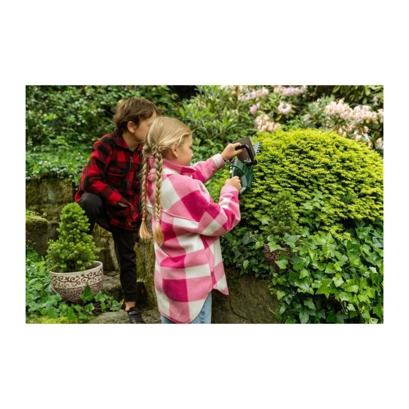 Gardening toy - KLEIN - Bosch electronic hedge trimmer - Faithful repr