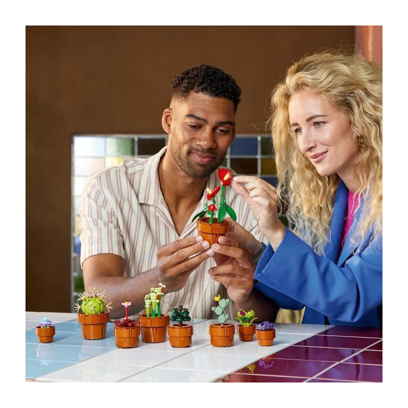 LEGO Icons 10329 Miniature Plants, Botanical Collection 9 Artificial P