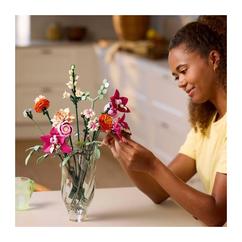 LEGO Botany 10342 Pretty Pink Flower Bouquet - Building Set for Adults