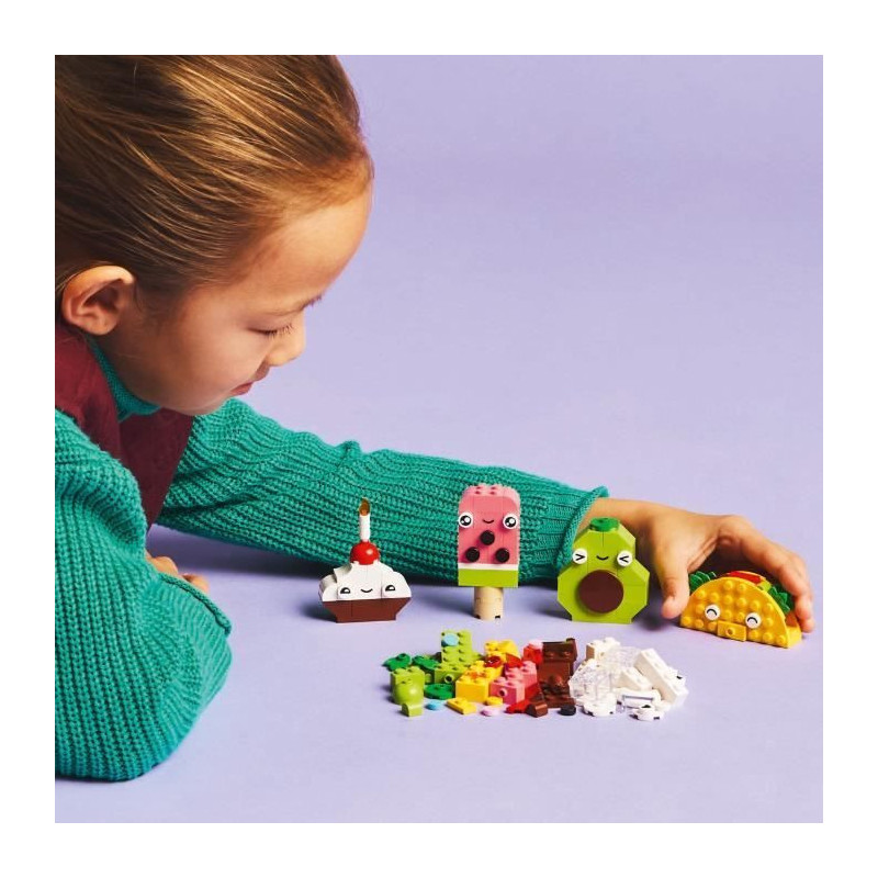 LEGO Classic 11039 Creative Food - Building Toy for Kids Ages 4 and Up