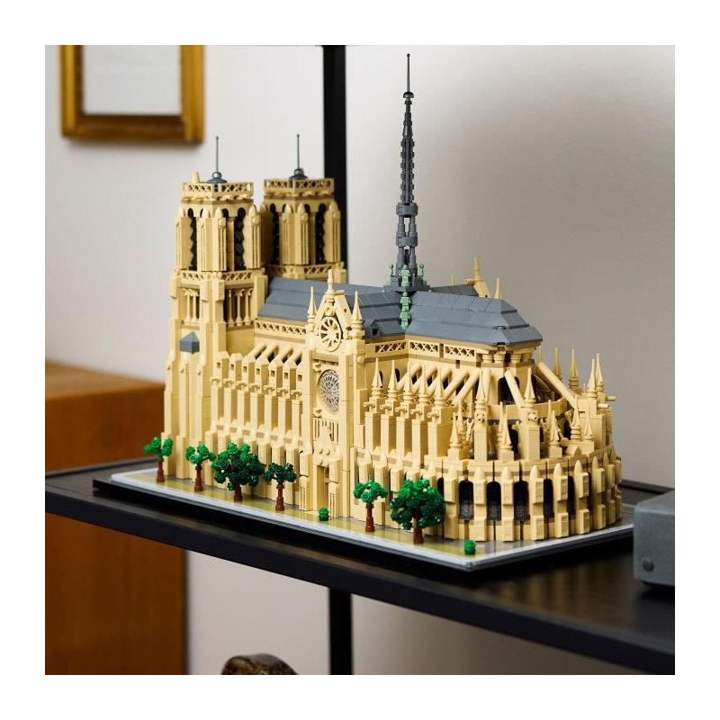 LEGO Architecture 21061 Notre-Dame de Paris - Building Set for Adults