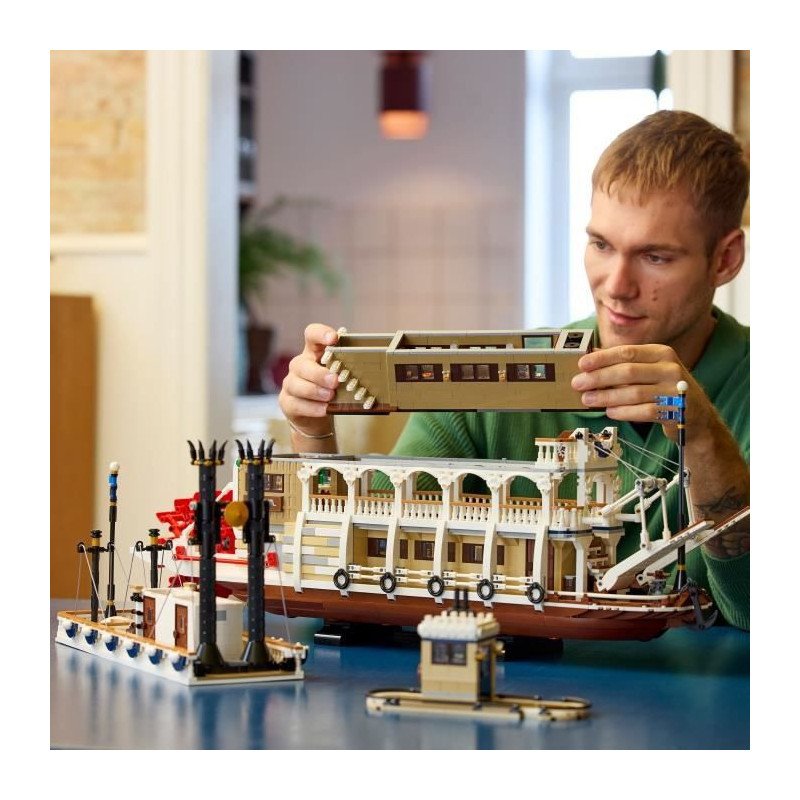 LEGO Ideas 21356 Mississippi River Steamboat - Adult Building Set