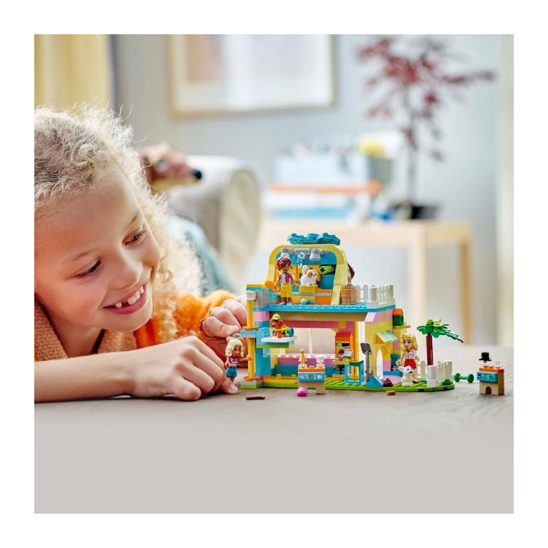 LEGO Friends 42650 Pet Shop - Building Toy
