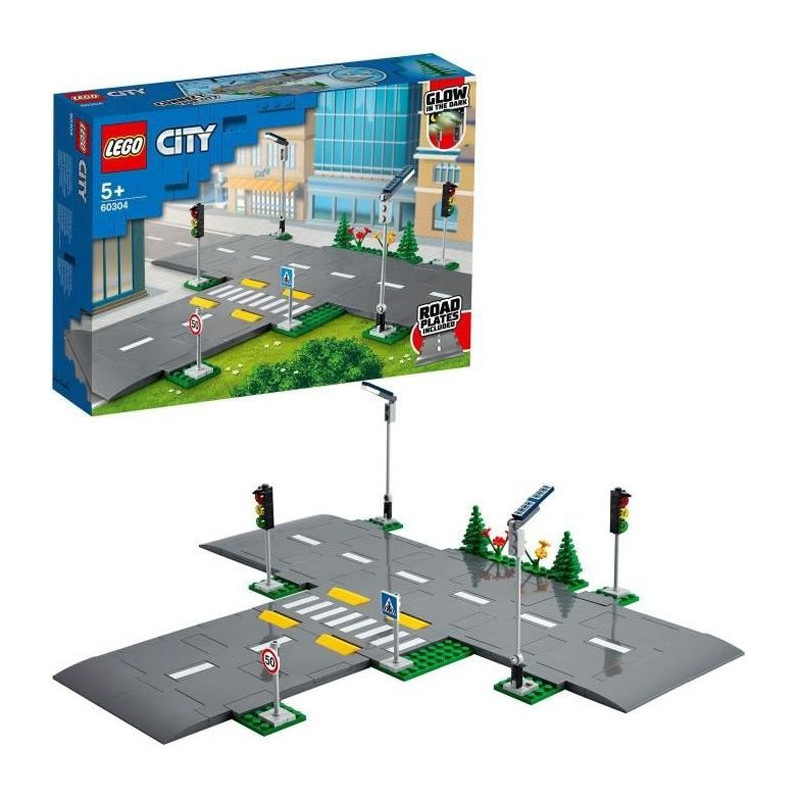LEGO City 60304 Intersection to assemble, City construction game with