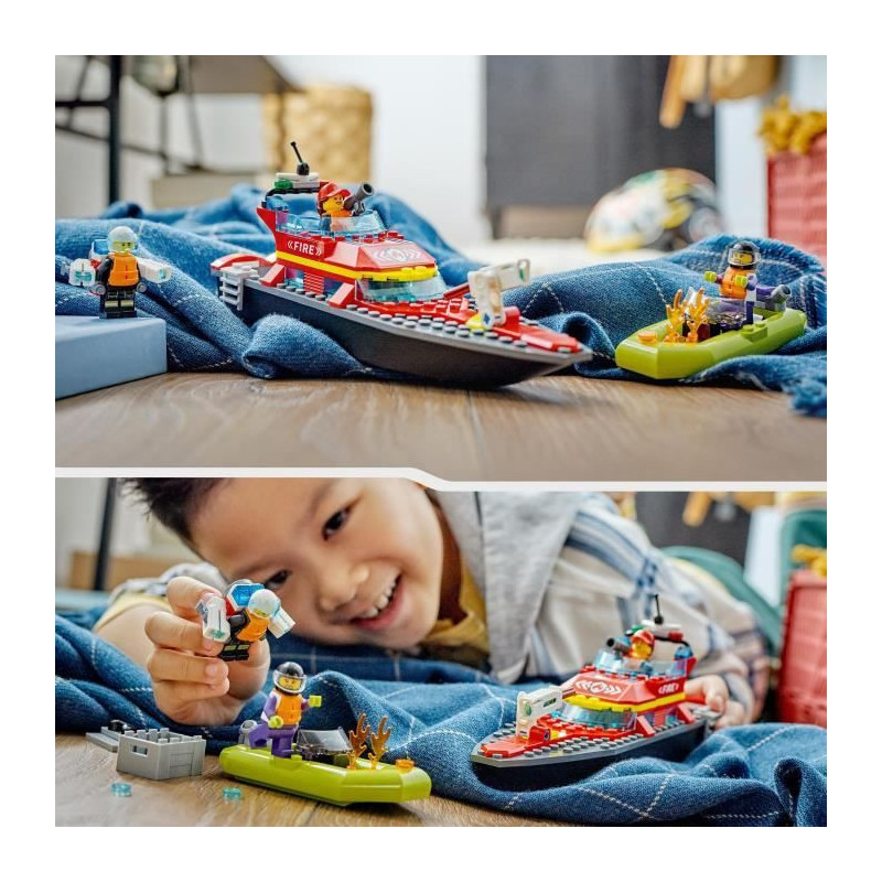 Lego City 60373 The firefighters' rescue boat, floating toy, jetpack a