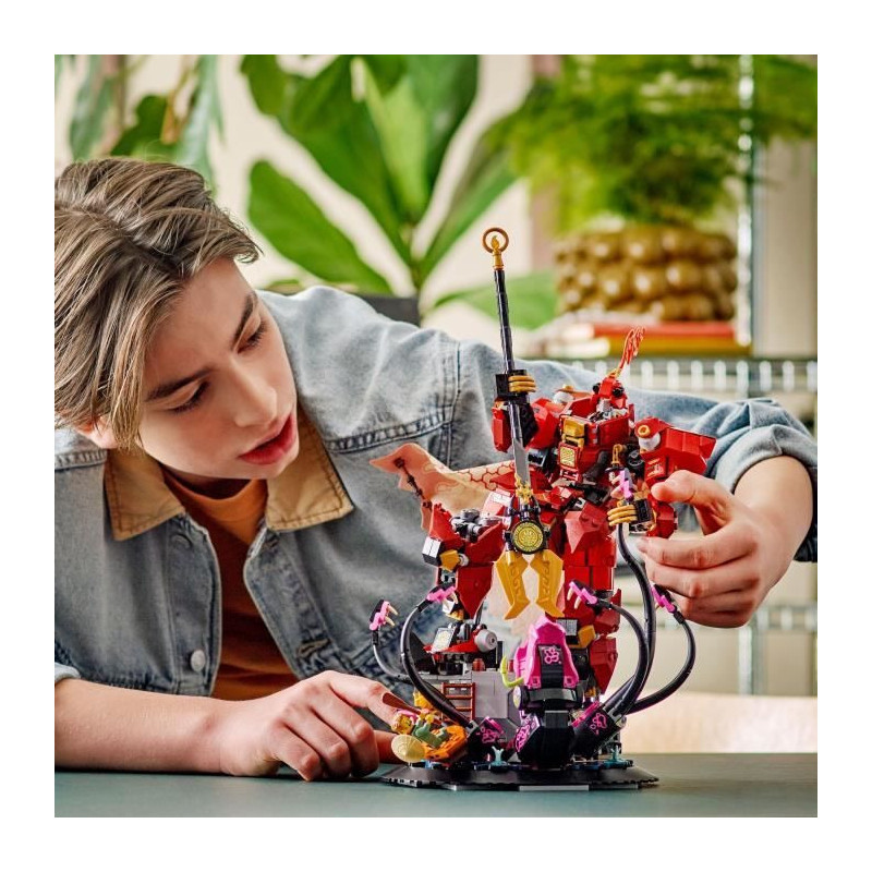 LEGO NINJAGO 71846 Fire Knight Mech - Construction Set for Boys 14 Yea