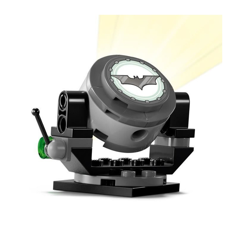 LEGO DC Batman 76303 Batman's Batmobile Tumbler vs. Two-Face & The Jok