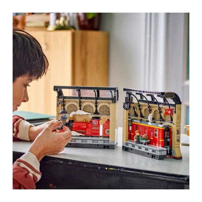 LEGO Harry Potter 76450 Book Nook: Hogwarts Express - Game for Boys Ag