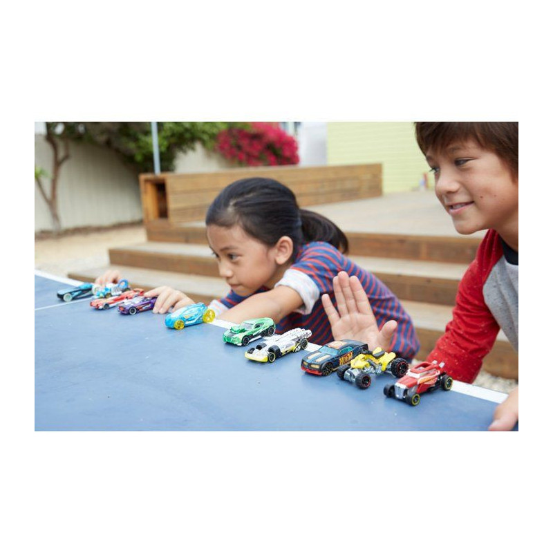 HOT WHEELS - Box of 5 Cars - Random Model