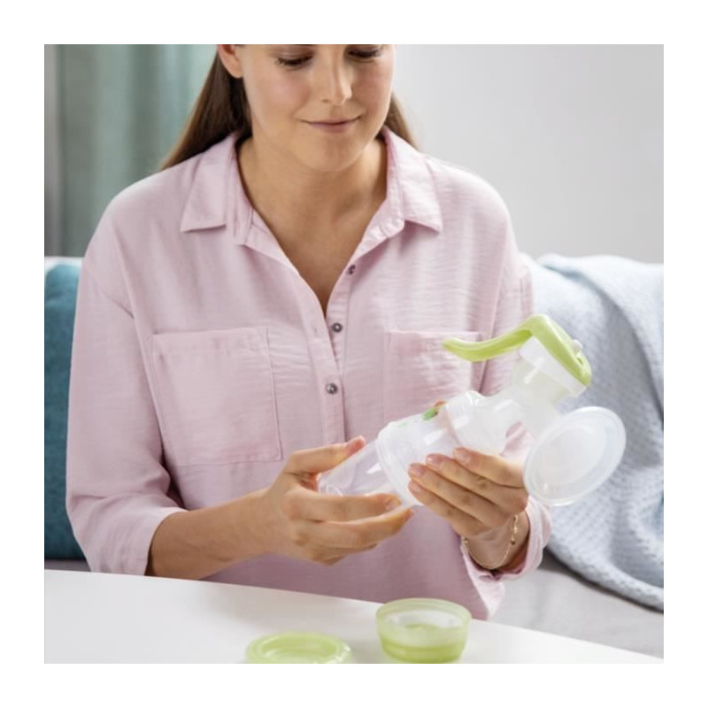 MAM Manual Breast Pump Kit + Breastfeeding Kit