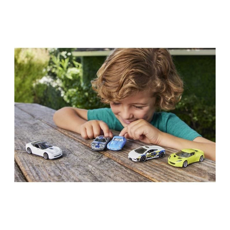 MATCHBOX Pack of 5 vehicles - C1817 - Small Cars - 3 years and +