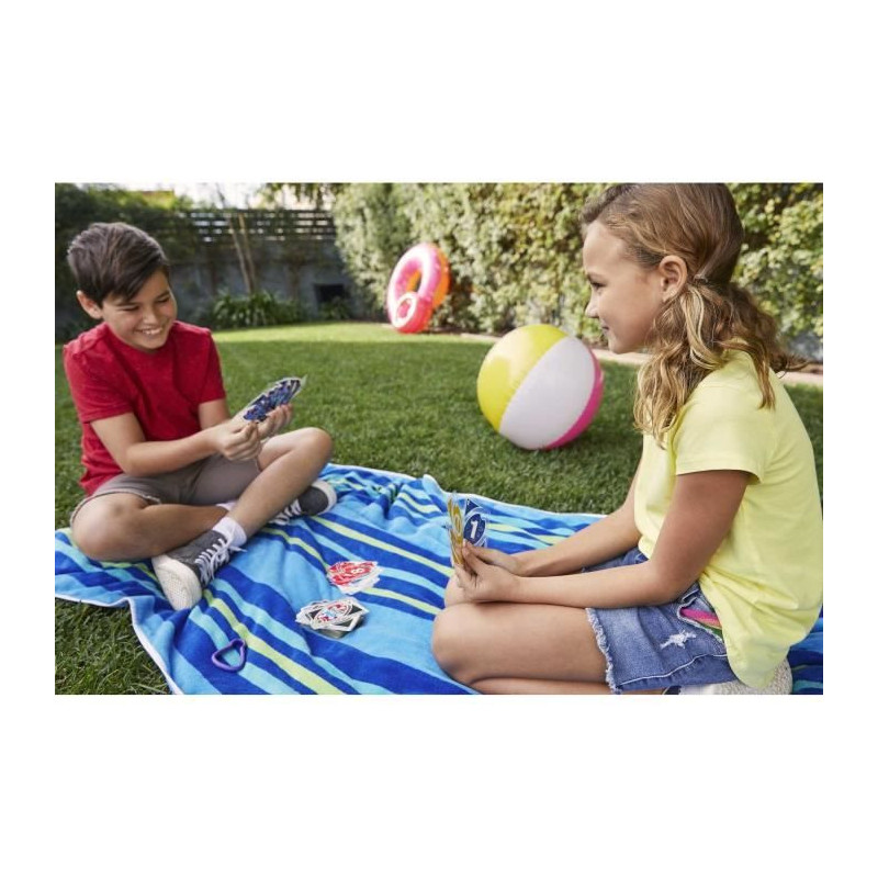Mattel Games - UNO H20 TO GO - Uno Sport Card Game - Family Card Game