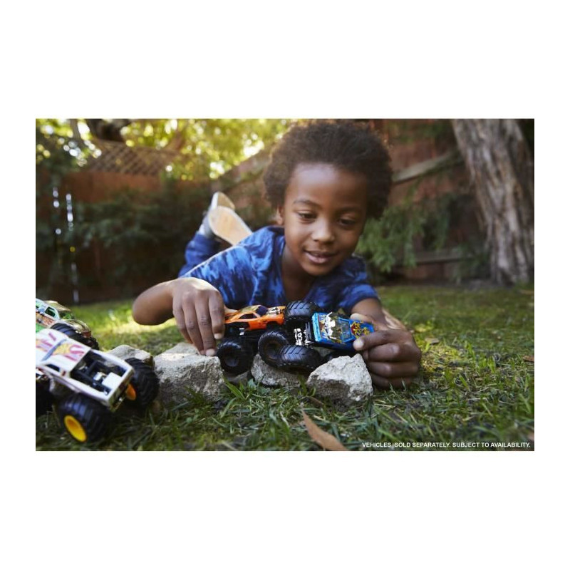 Hot Wheels - Set of 2 Monster Truck Double Demolition vehicles - Small