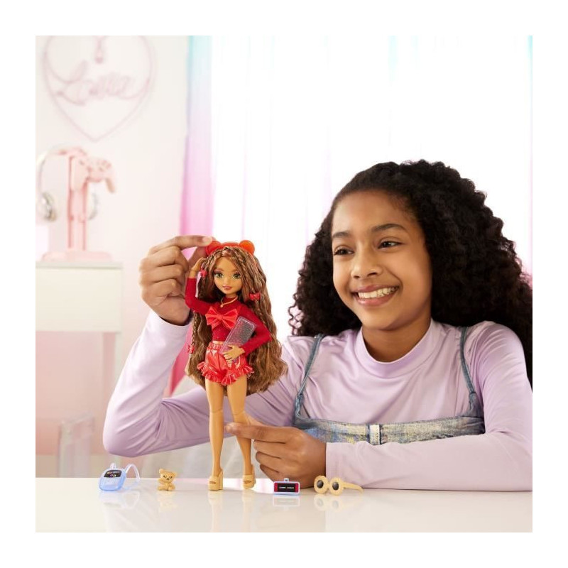BARBIE Dream Team Teresa-Doll and Accessories - Barbie - HYC23