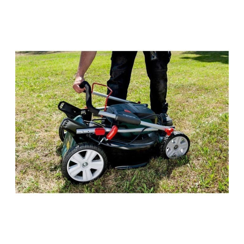 Cordless lawn mower RM 36-18 LTX BL 46