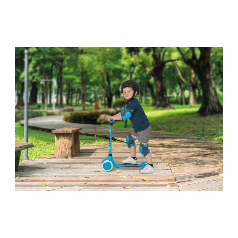 MONDO On and Go Tripper Scooter - Blue