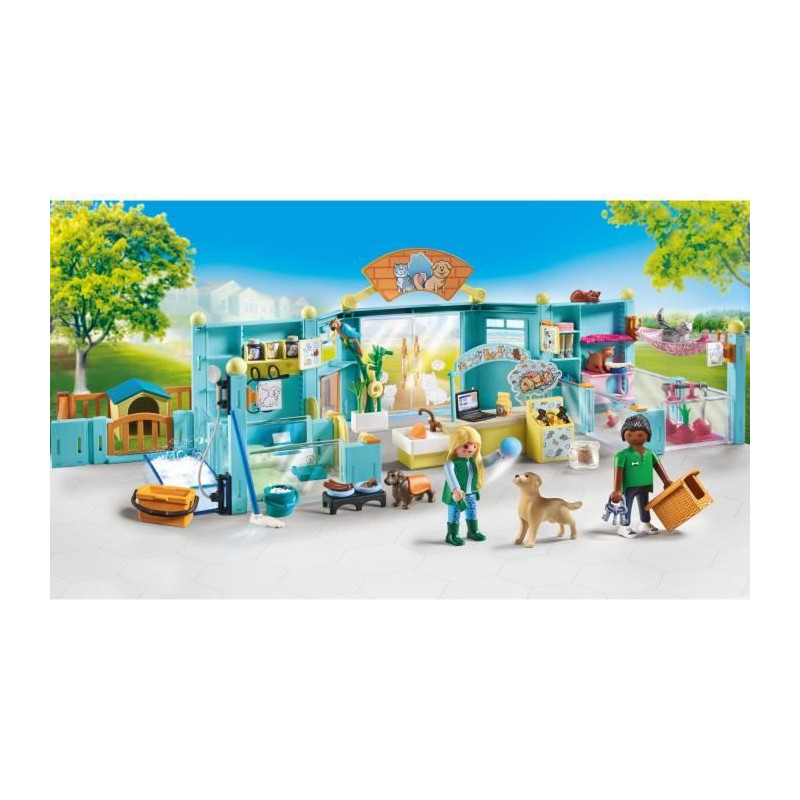 PLAYMOBIL 71742 Animal Hotel Caretakers Accessories