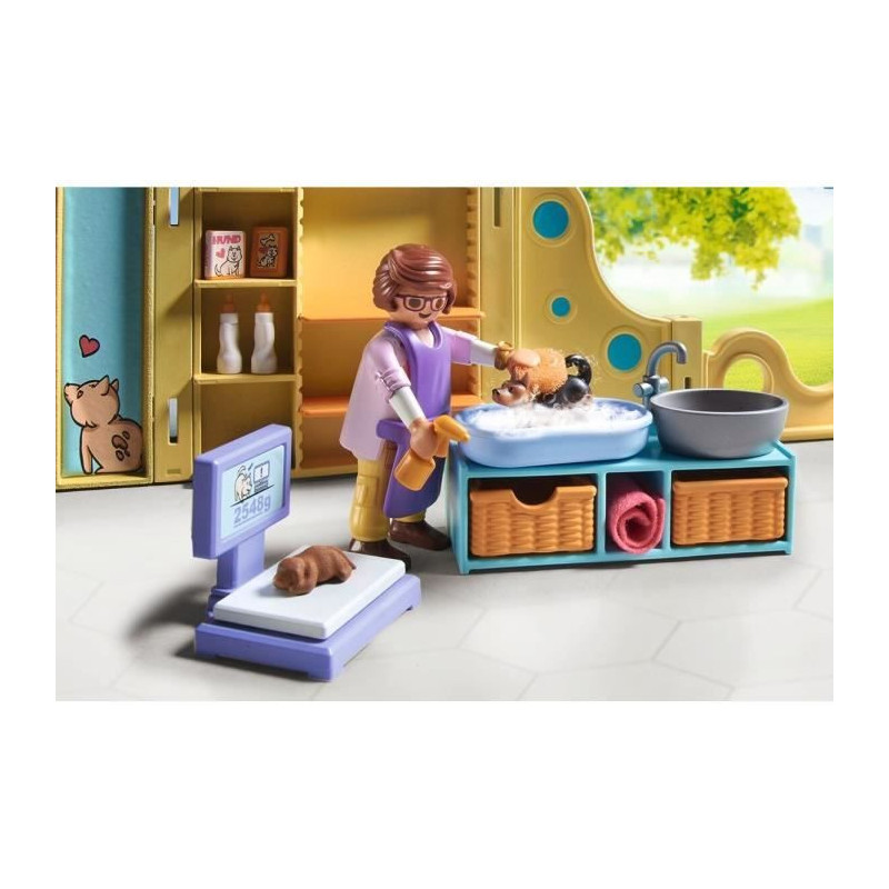 PLAYMOBIL 71743 Care center: 8 dogs and caregiver